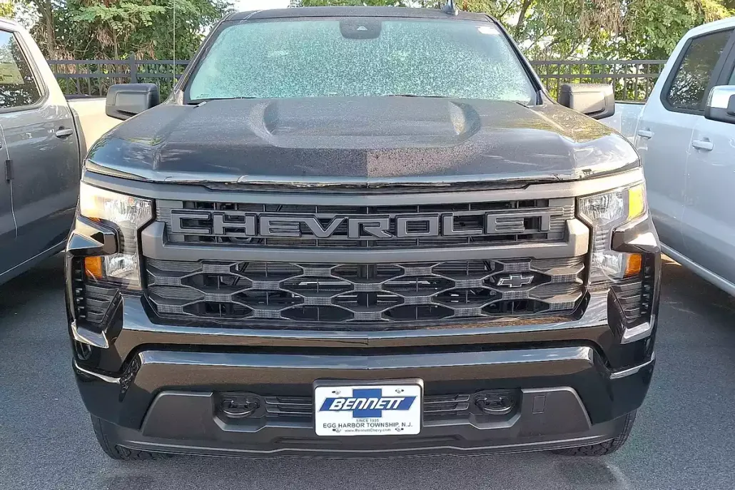 2026 Chevrolet Silverado 1500 Custom photo 1