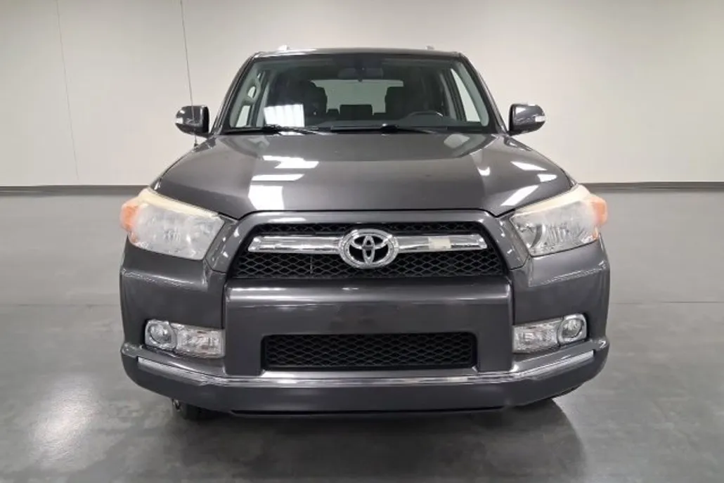 2011 Toyota 4Runner SR5 photo 1
