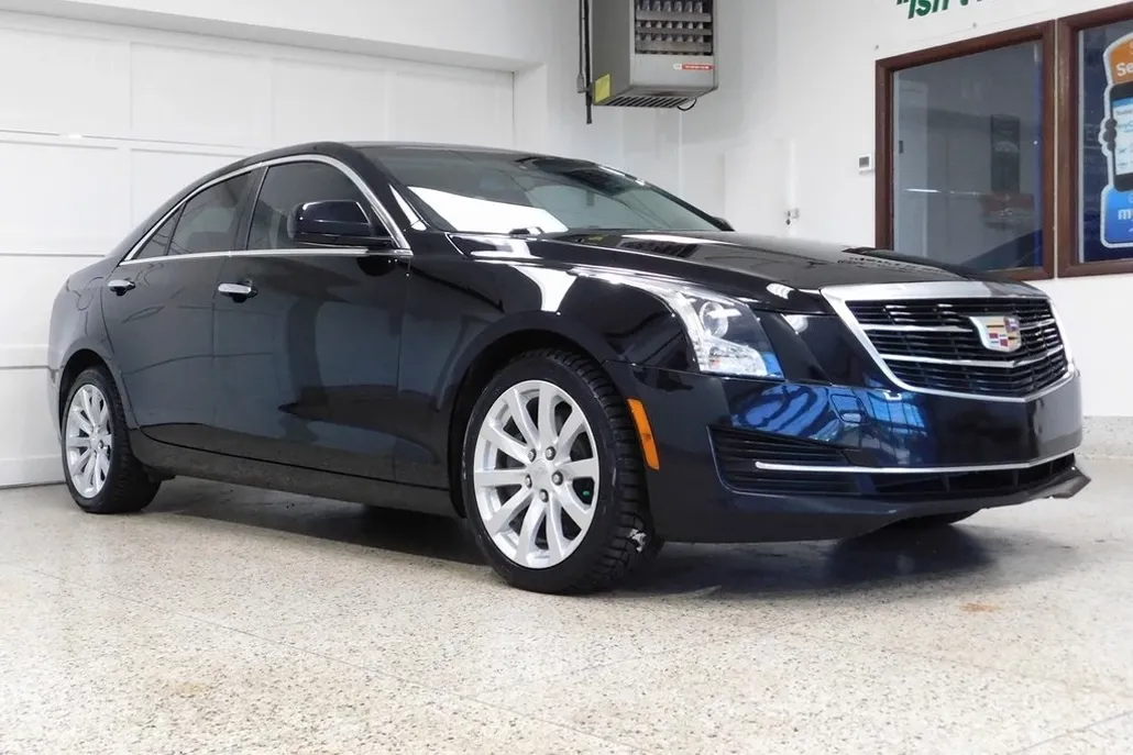 2018 Cadillac ATS Base photo 1