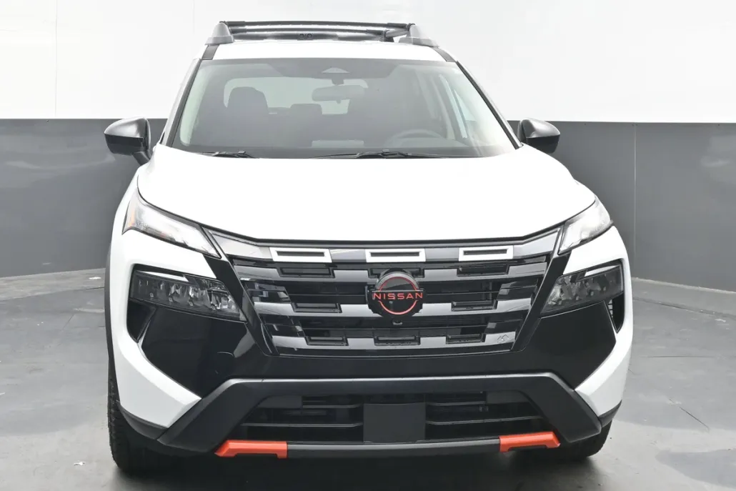 2026 Nissan Rogue SV photo 1