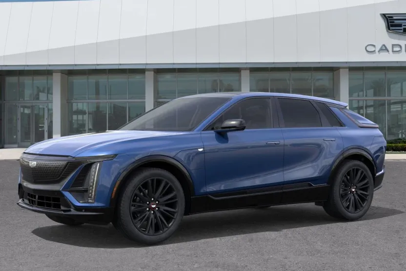 2025 Cadillac Lyriq Sport photo 1