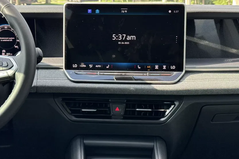2025 Volkswagen Tiguan S photo 1