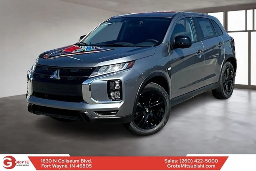 2025 Mitsubishi Outlander Sport LE photo 1