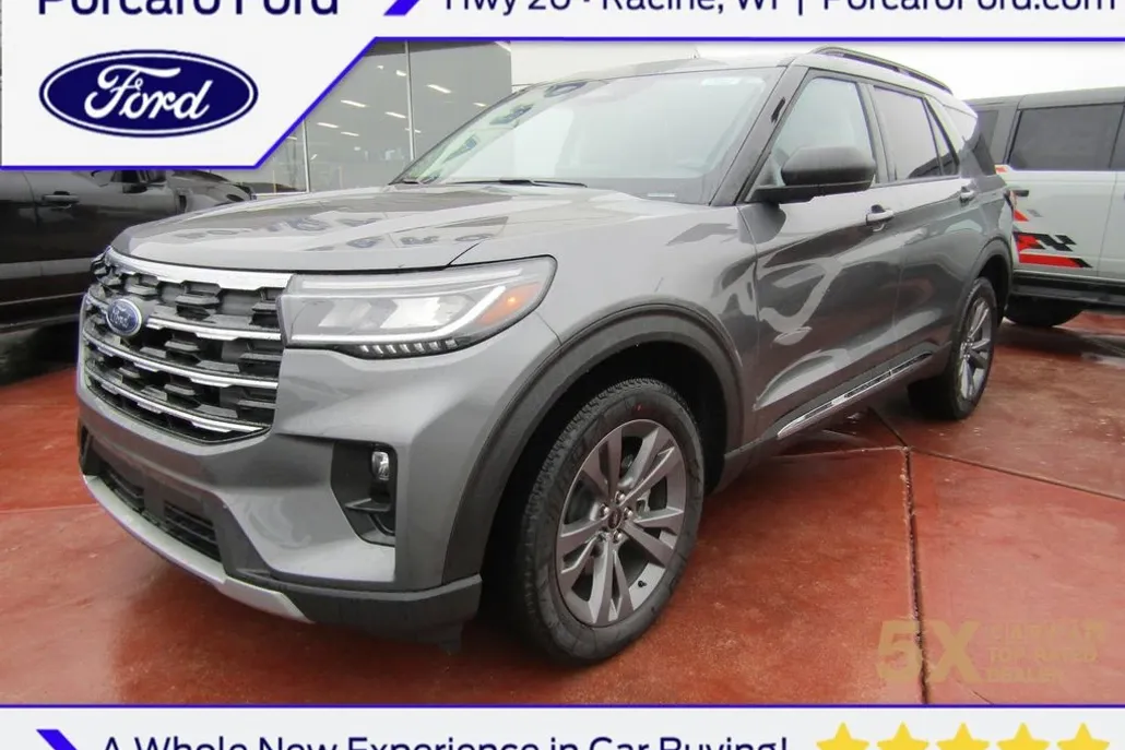 2025 Ford Explorer photo 1