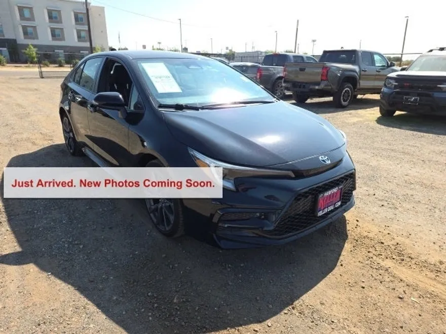 2024 Toyota Corolla SE photo 1