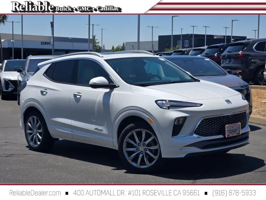 2026 Buick Encore GX Avenir photo 1