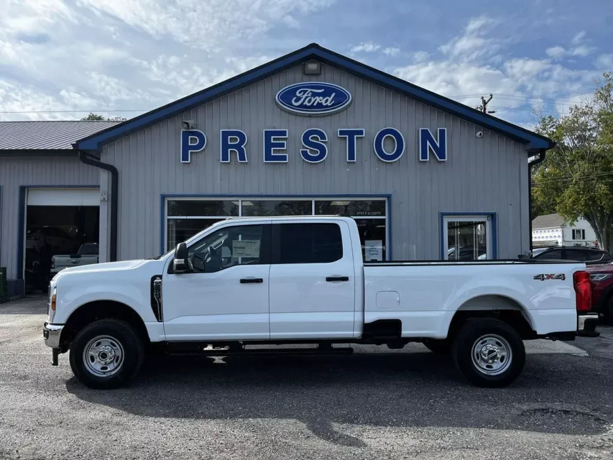 2026 Ford F-250 XL photo 1