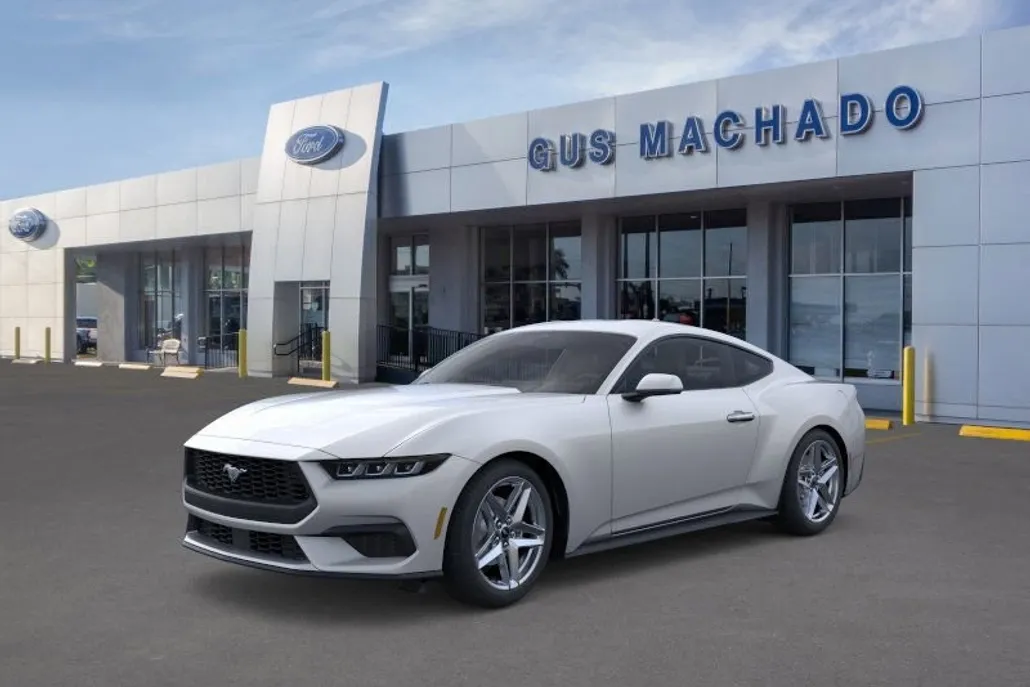 2025 Ford Mustang EcoBoost photo 1