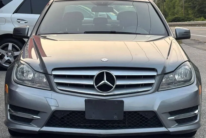 2013 Mercedes Benz C 300 Sport 4MATIC photo 1