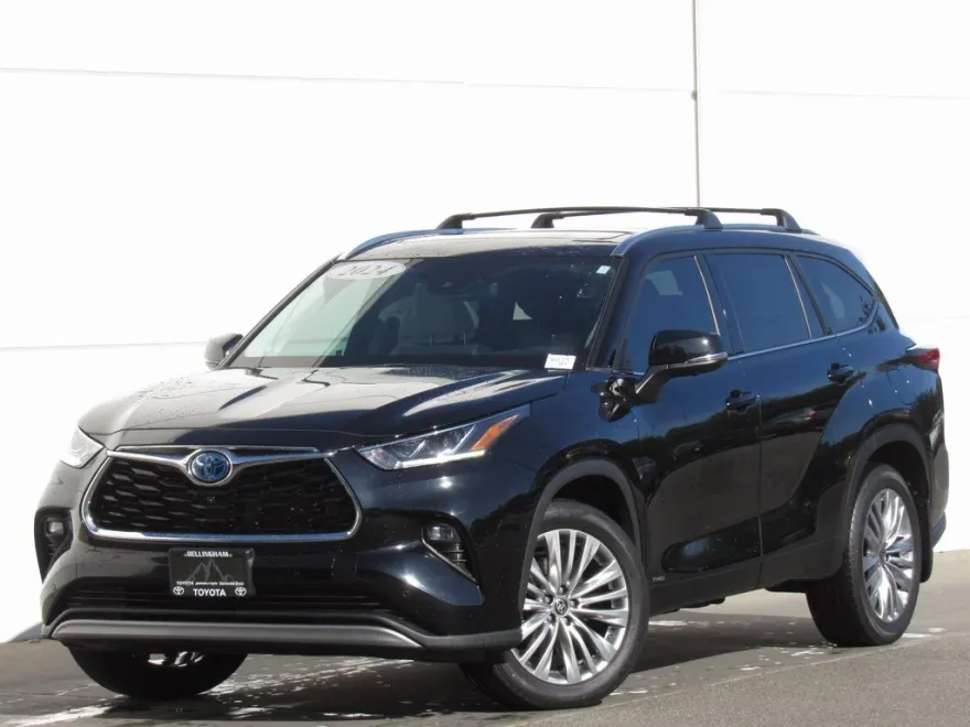 2024 Toyota Highlander Hybrid Platinum photo 1