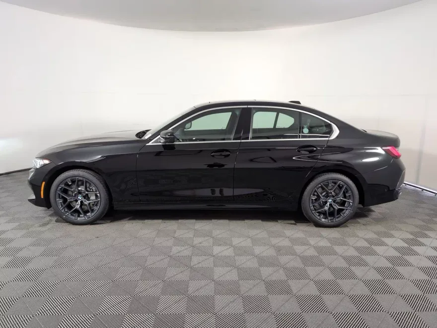 2025 Bmw 330i Sedan photo 1