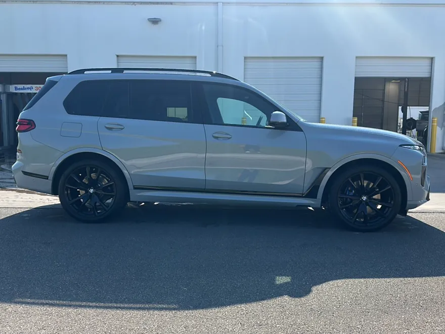 2023 Bmw X7 xDrive40i photo 1