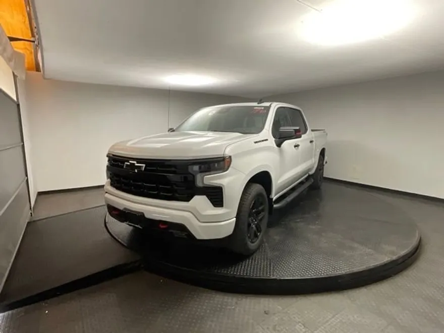 2026 Chevrolet Silverado 1500 RST photo 1