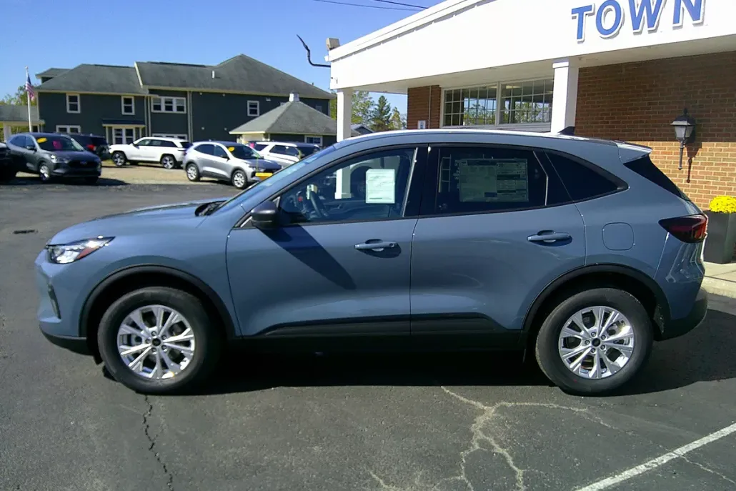 2025 Ford Escape Active photo 1