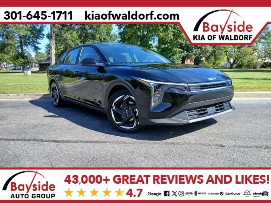 2025 Kia K4 EX photo 1
