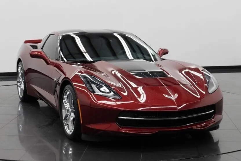 2017 Chevrolet Corvette Stingray 2LT photo 1