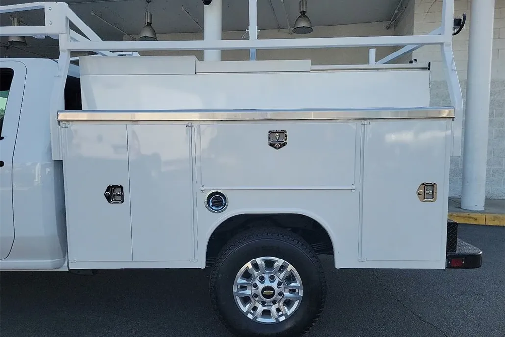 2026 Chevrolet Silverado 2500HD photo 1