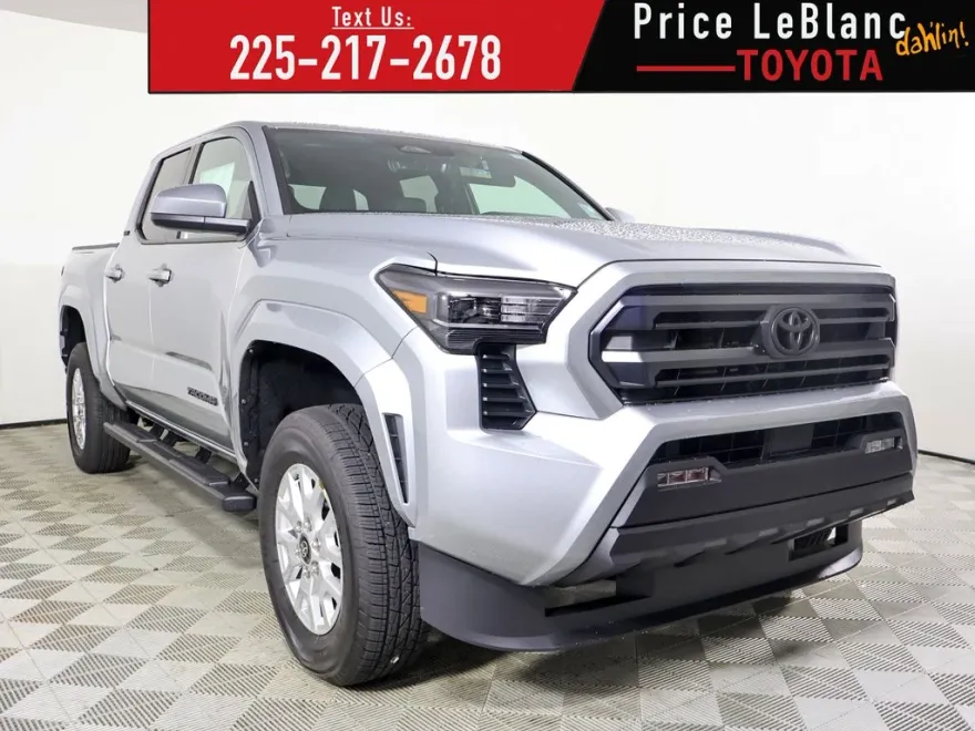 2025 Toyota Tacoma SR5 Double Cab photo 1