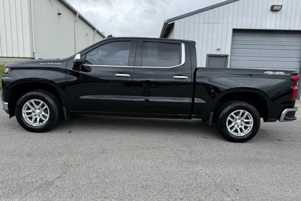 2020 Chevrolet Silverado 1500 LTZ photo 1