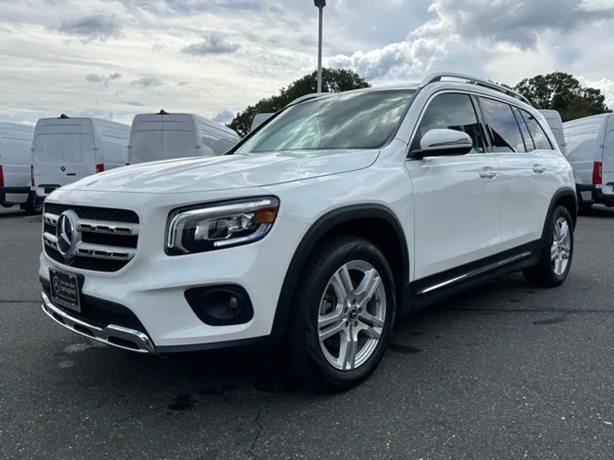 2022 Mercedes Benz GLB 250 4MATIC photo 1