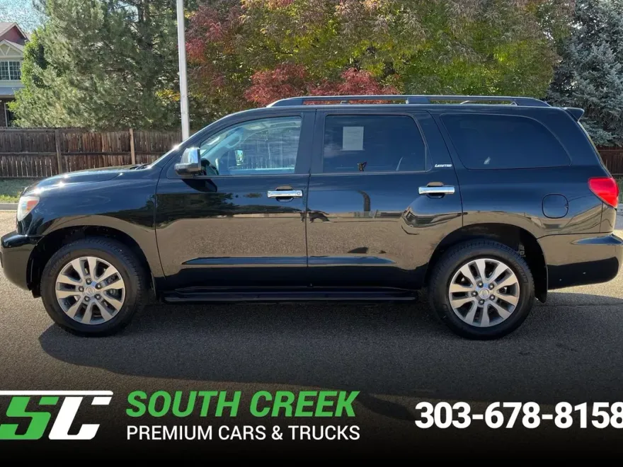2016 Toyota Sequoia Limited photo 1