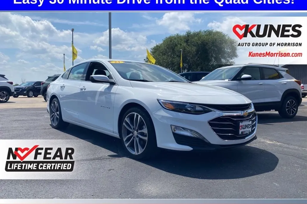2023 Chevrolet Malibu 1LT photo 1