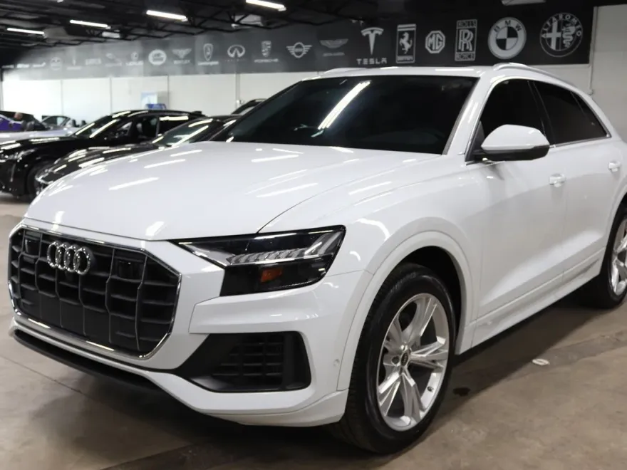 2023 Audi Q8 Premium 55 photo 1