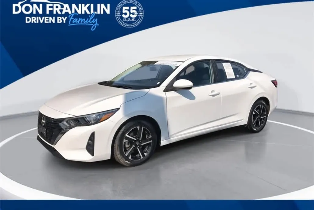 2024 Nissan Sentra SV photo 1