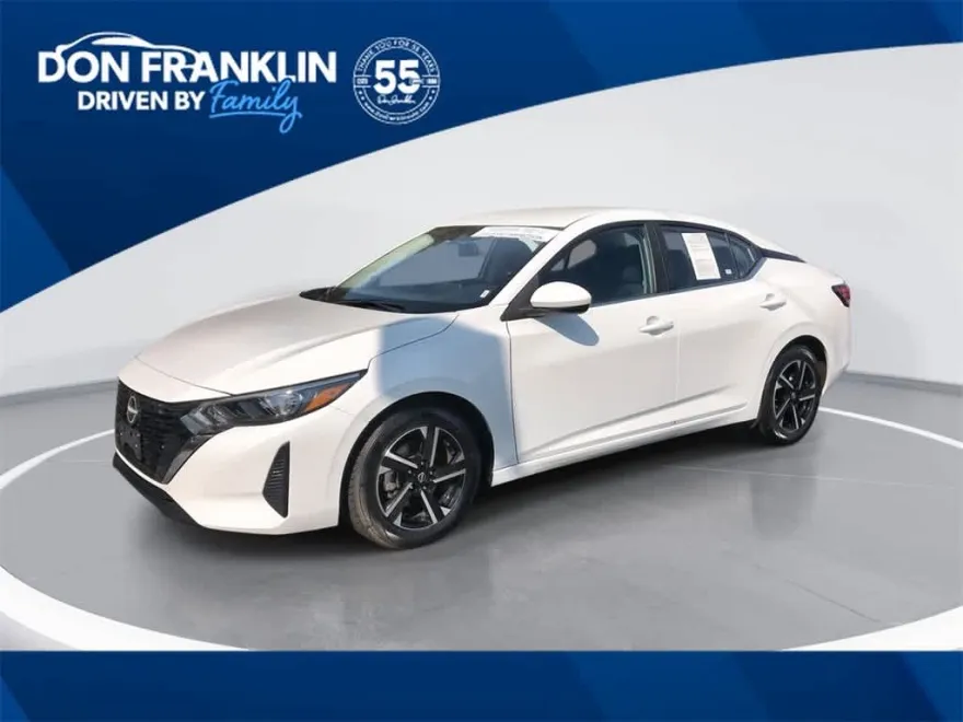 2024 Nissan Sentra SV photo 1