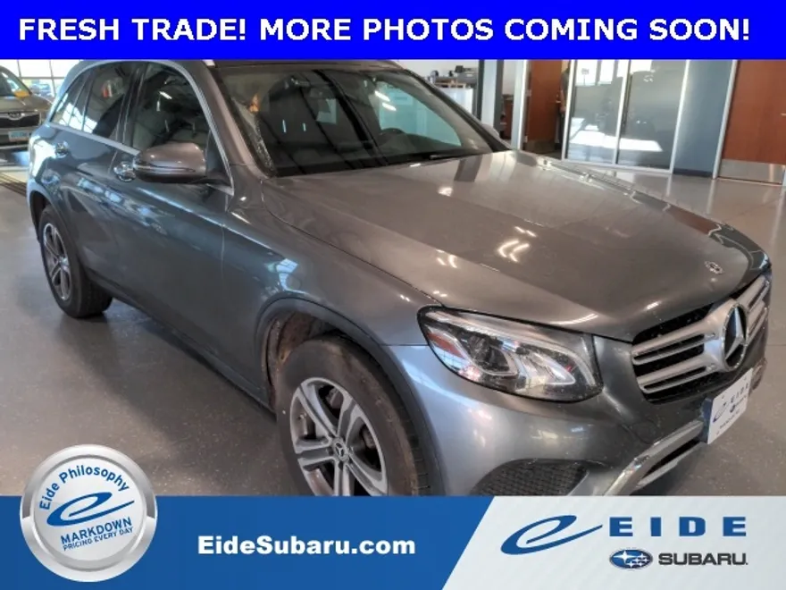 2018 Mercedes Benz GLC 300 4MATIC photo 1
