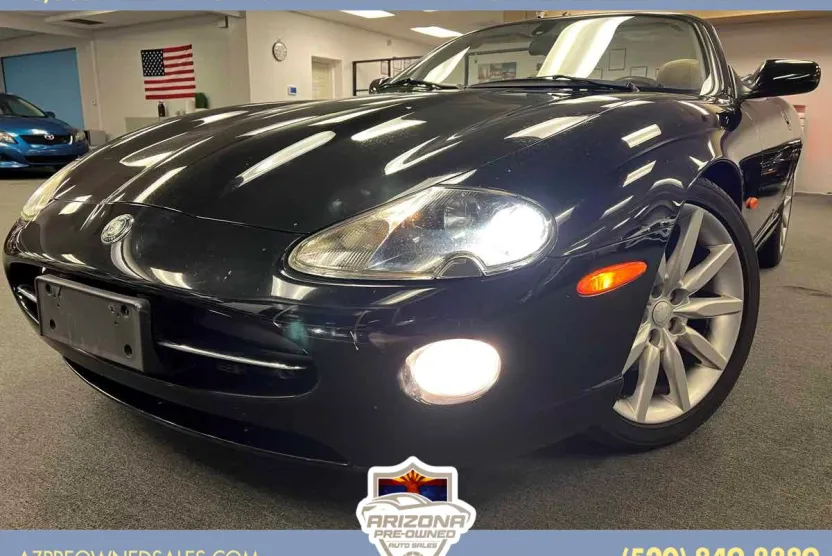 2005 Jaguar XK 8 photo 1