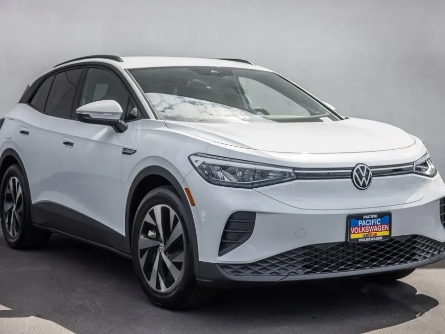 2025 Volkswagen ID.4 Pro photo 1