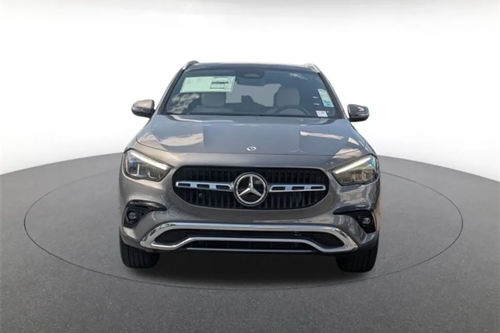 2026 Mercedes Benz GLA 250 4MATIC photo 1