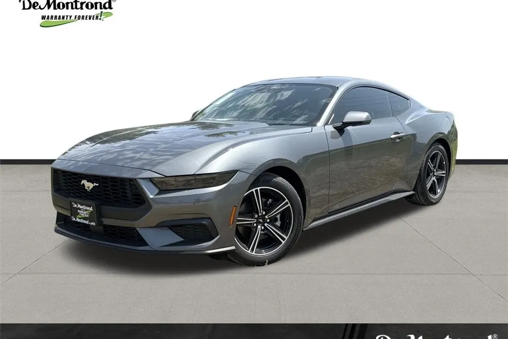 2025 Ford Mustang EcoBoost photo 1