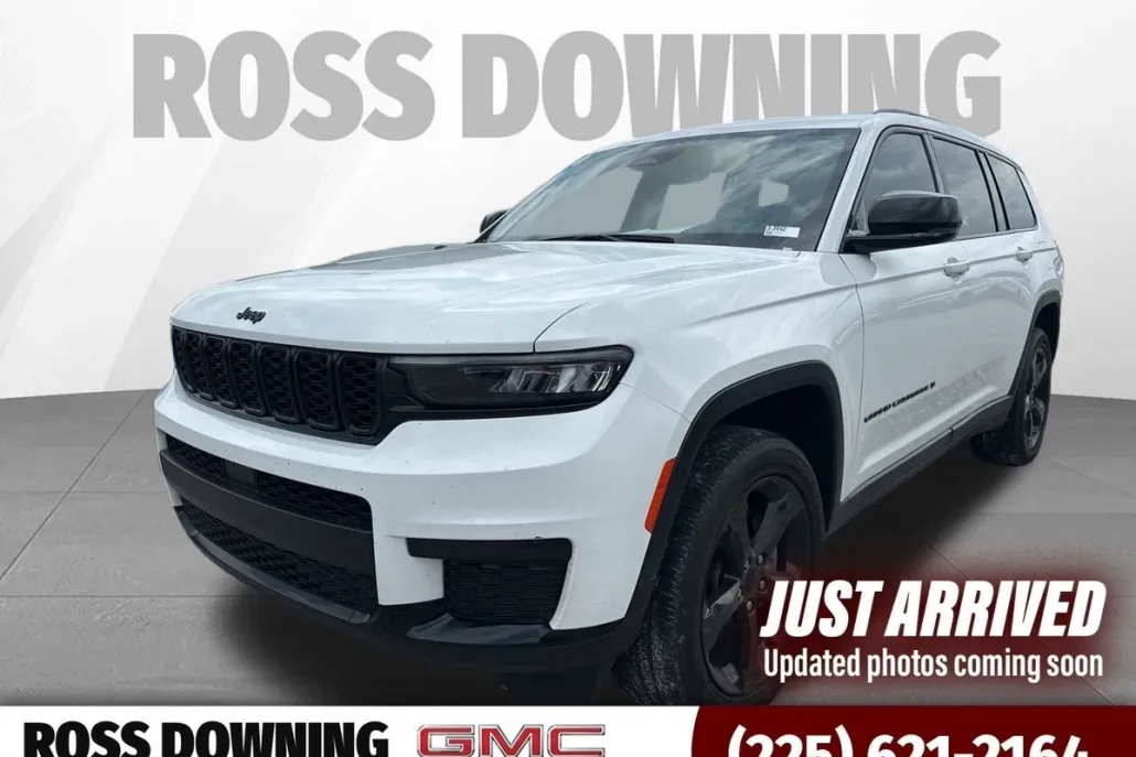 2023 Jeep Grand Cherokee Altitude photo 1