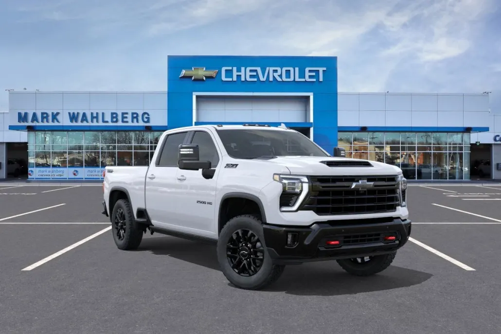 2025 Chevrolet Silverado 2500HD LTZ photo 1