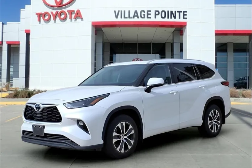 2023 Toyota Highlander Limited Platinum XLE XSE photo 1