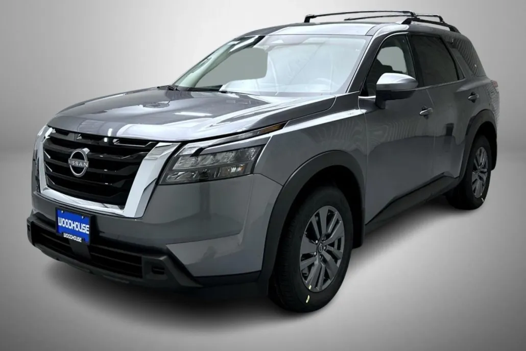 2025 Nissan Pathfinder SV photo 1