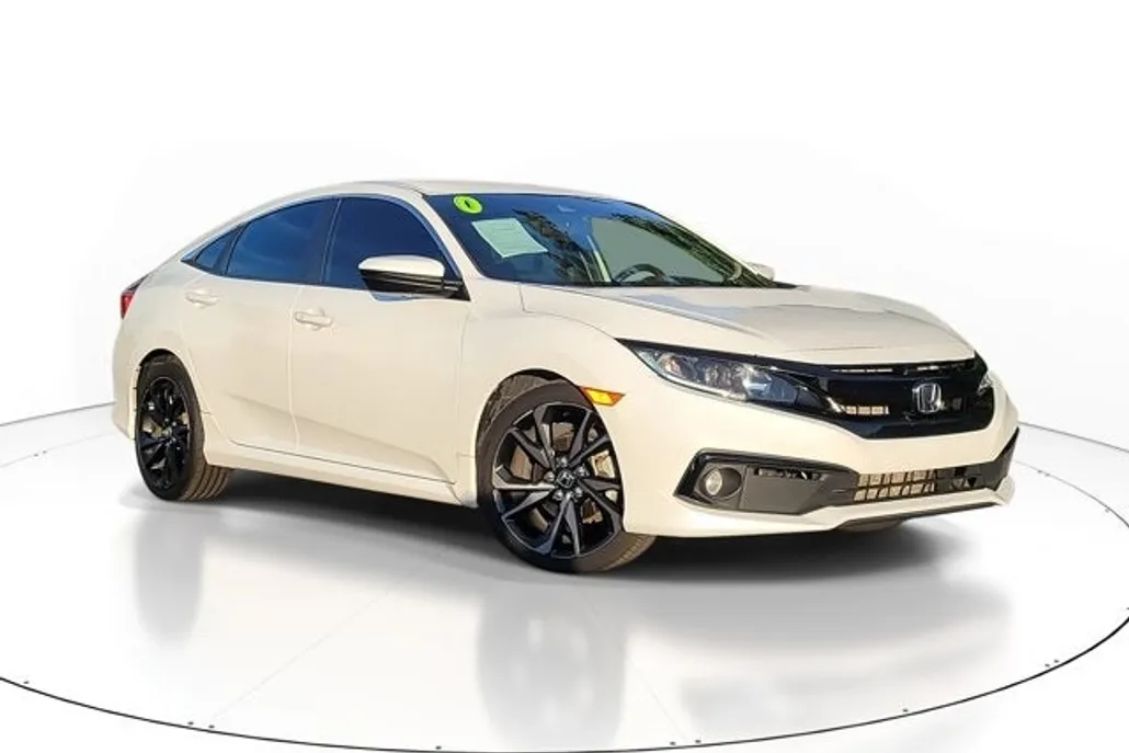 2020 Honda Civic Sport photo 1