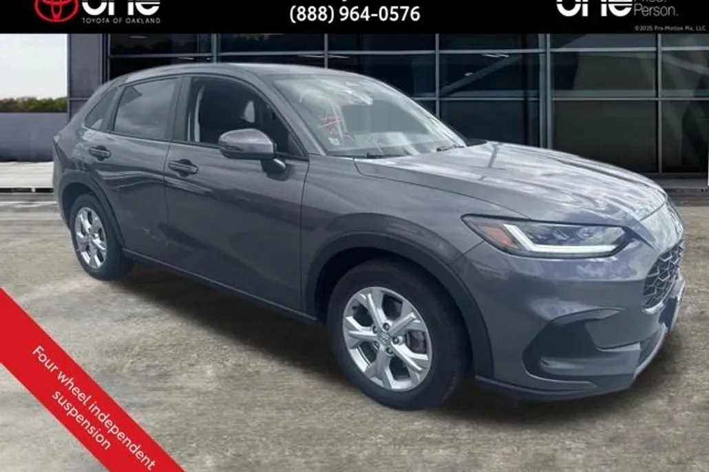 2024 Honda HR-V LX photo 1