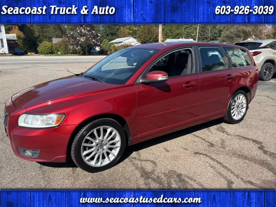 2011 Volvo V50 T5 photo 1