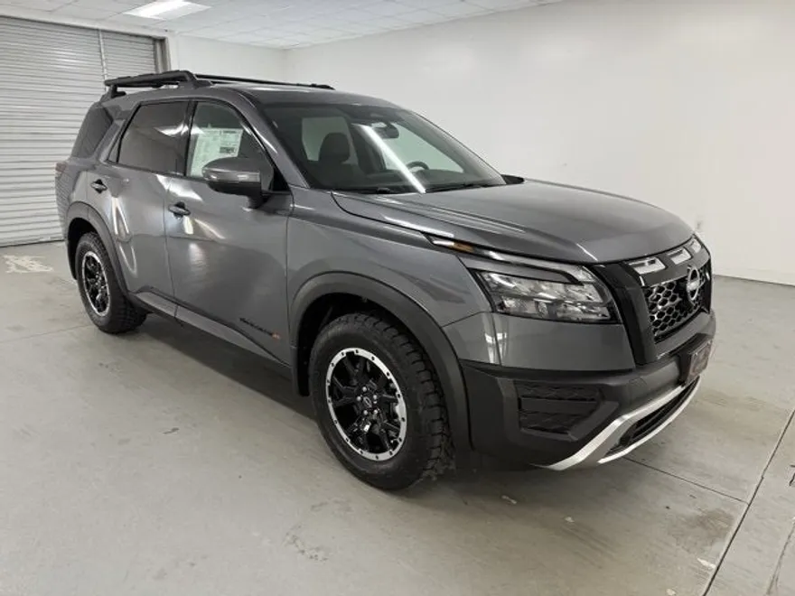 2025 Nissan Pathfinder Rock Creek photo 1
