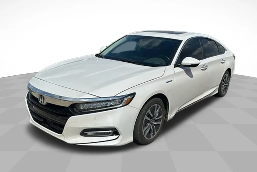 2020 Honda Accord Hybrid Touring photo 1