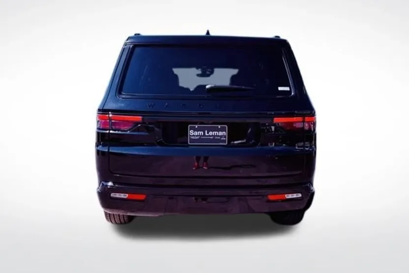2025 Jeep Wagoneer Series II photo 1