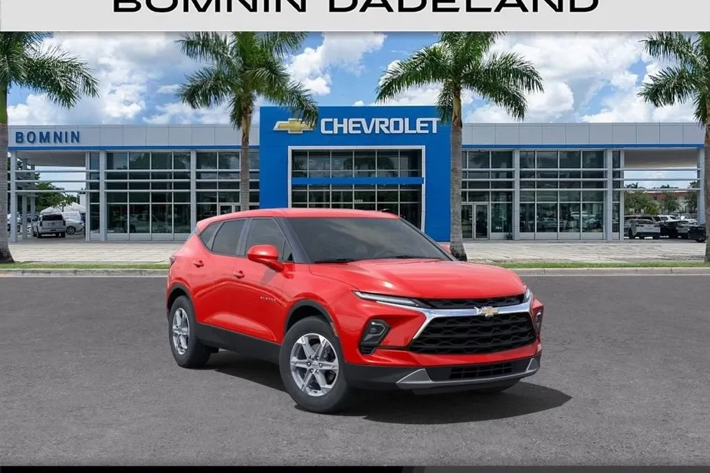 2025 Chevrolet Blazer 2LT photo 1