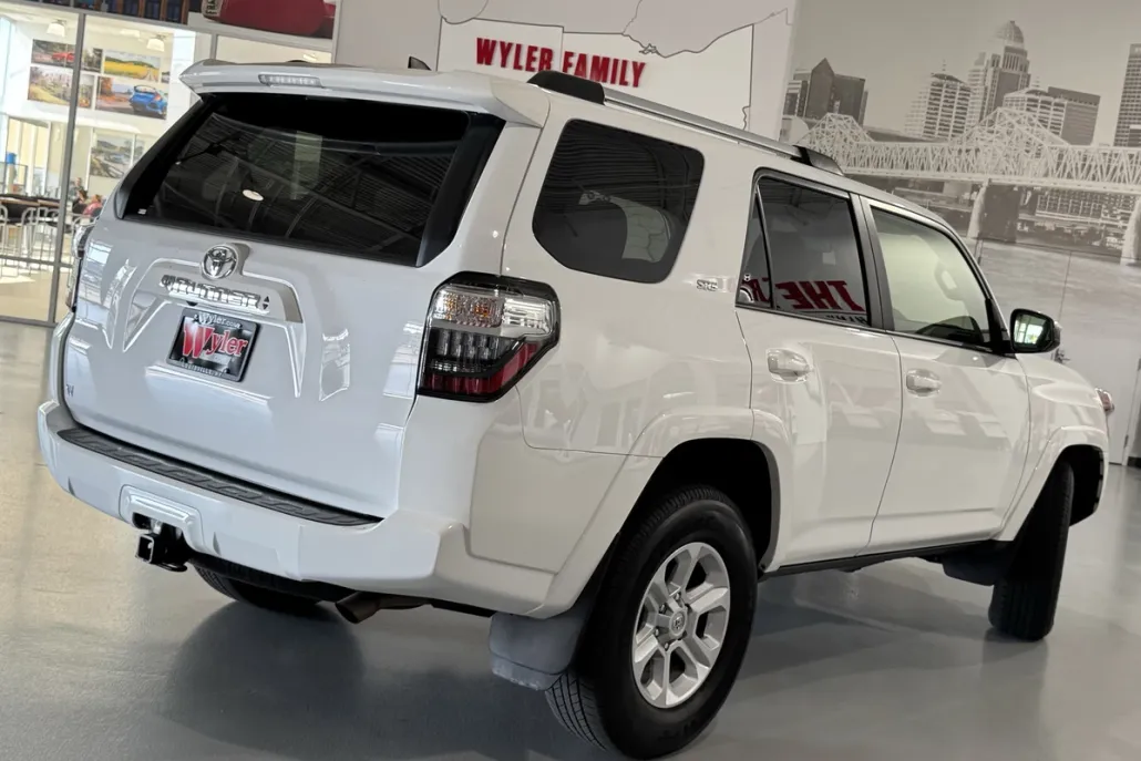 2024 Toyota 4Runner SR5 2WD photo 1