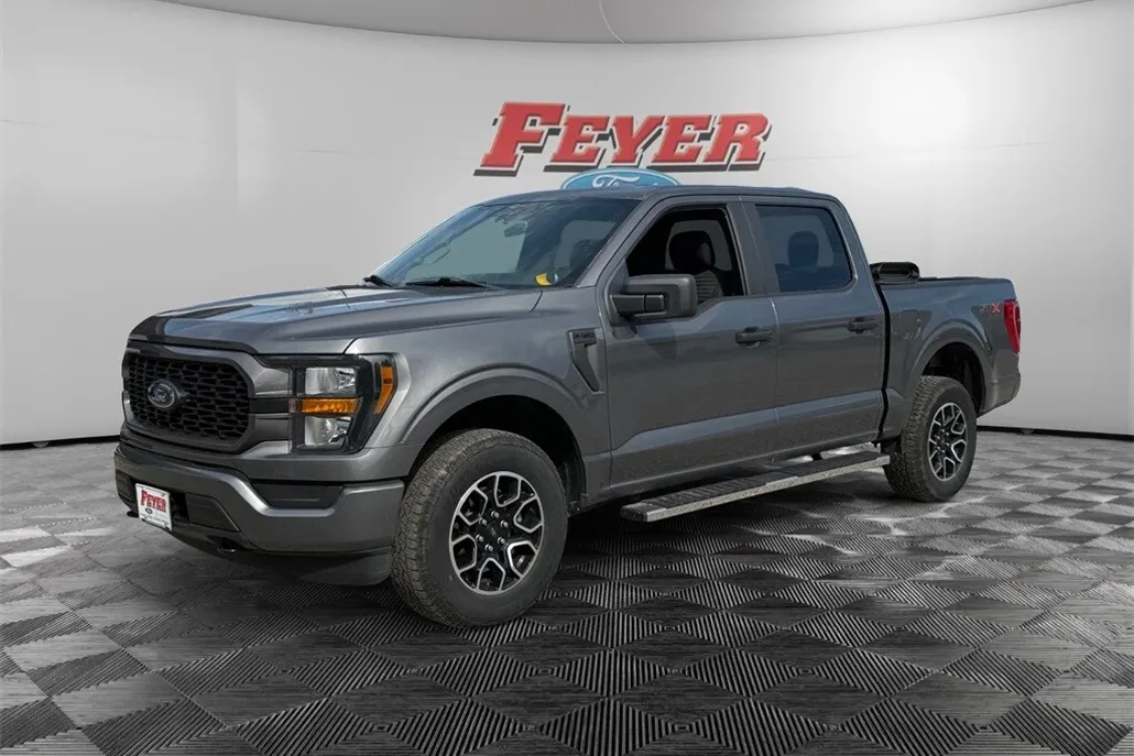 2023 Ford F-150 XL photo 1