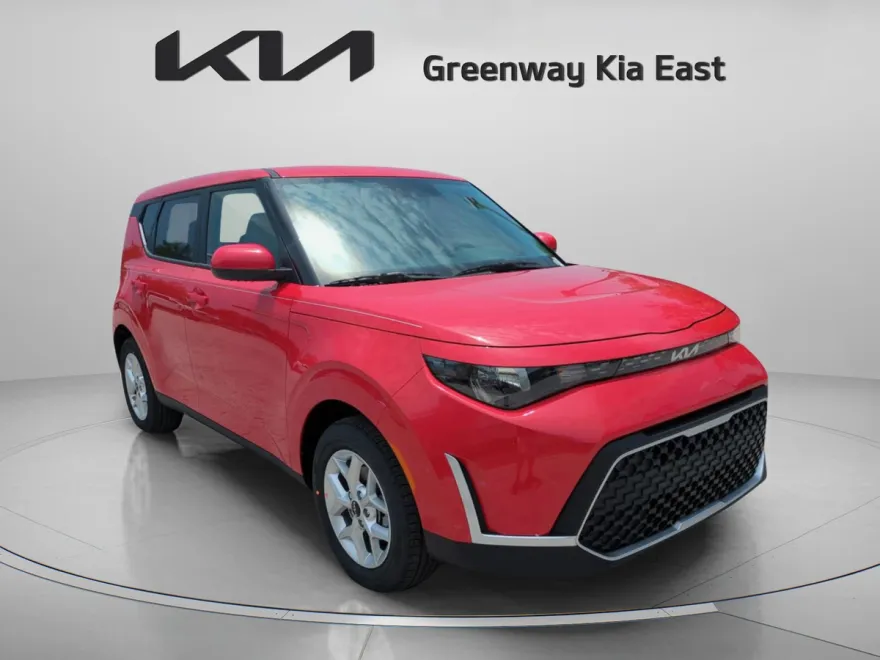 2025 Kia Soul LX photo 1
