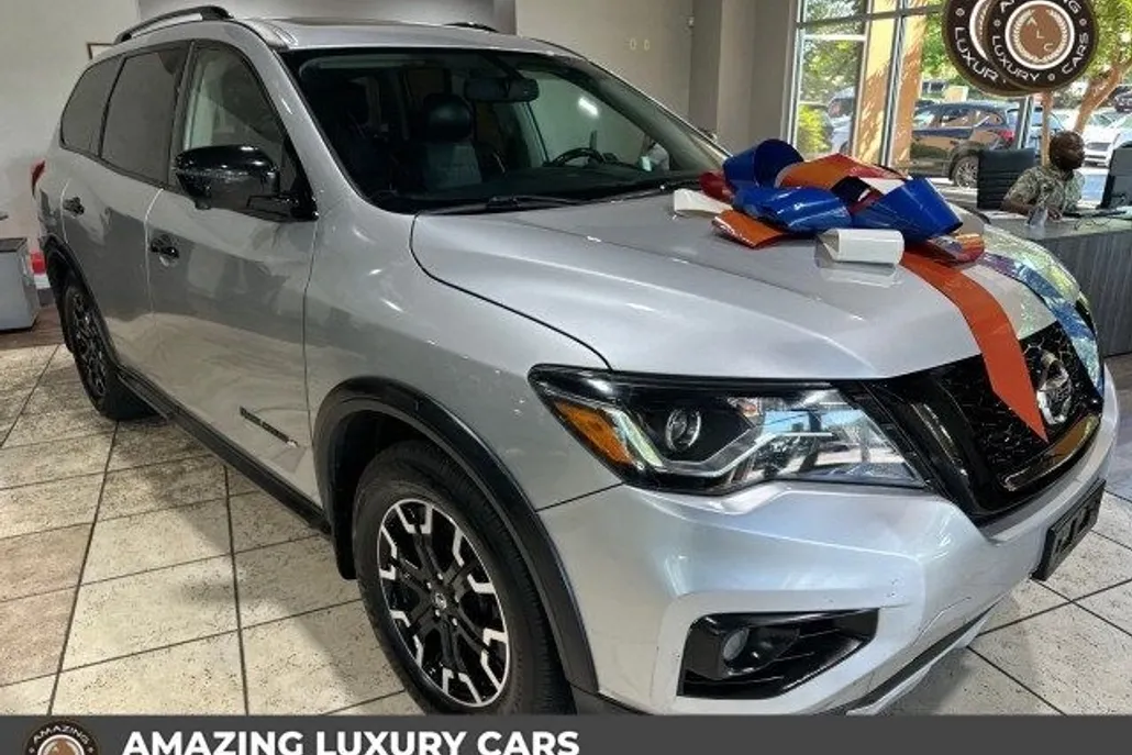 2020 Nissan Pathfinder 4x4 SL photo 1