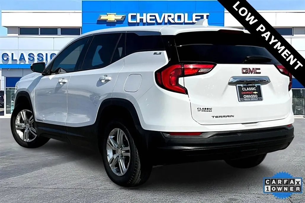 2020 Gmc Terrain SLE photo 1